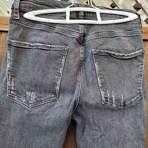 Agolde 28 Sophie High Rise skinny crop in temple, black - Picture 4 of 14